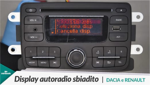 Come riparare l'autoradio Daewoo di Dacia e Renault con dispay illegibile